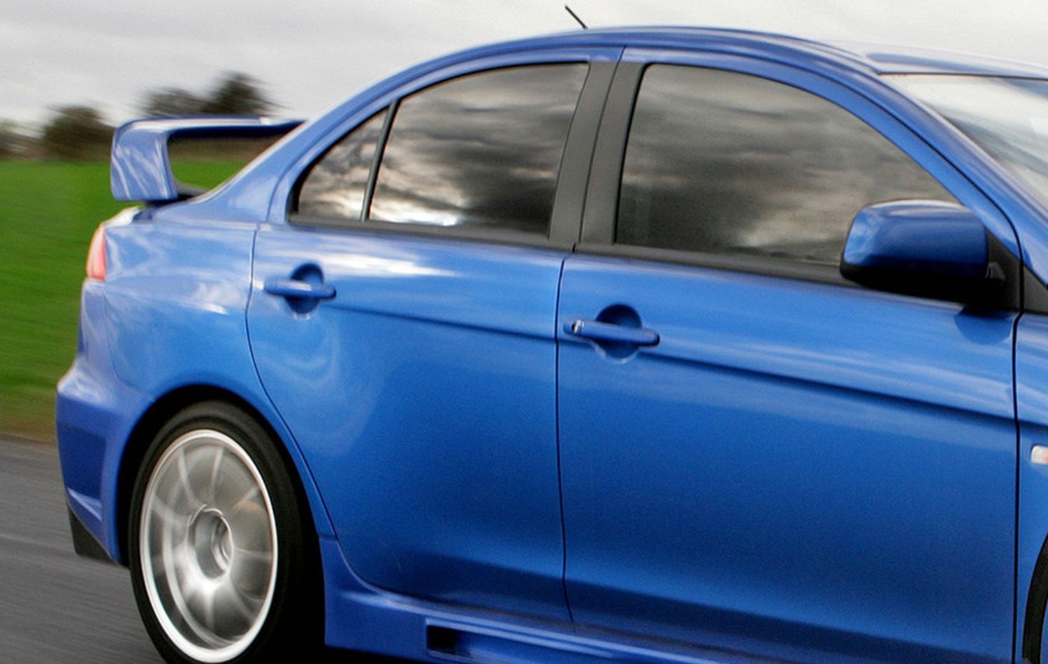 Mitsubishi Lancer - Imagen 3