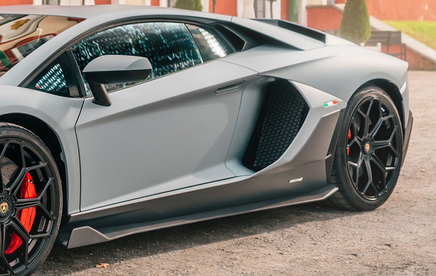 Lamborghini Aventador - Imagen 3