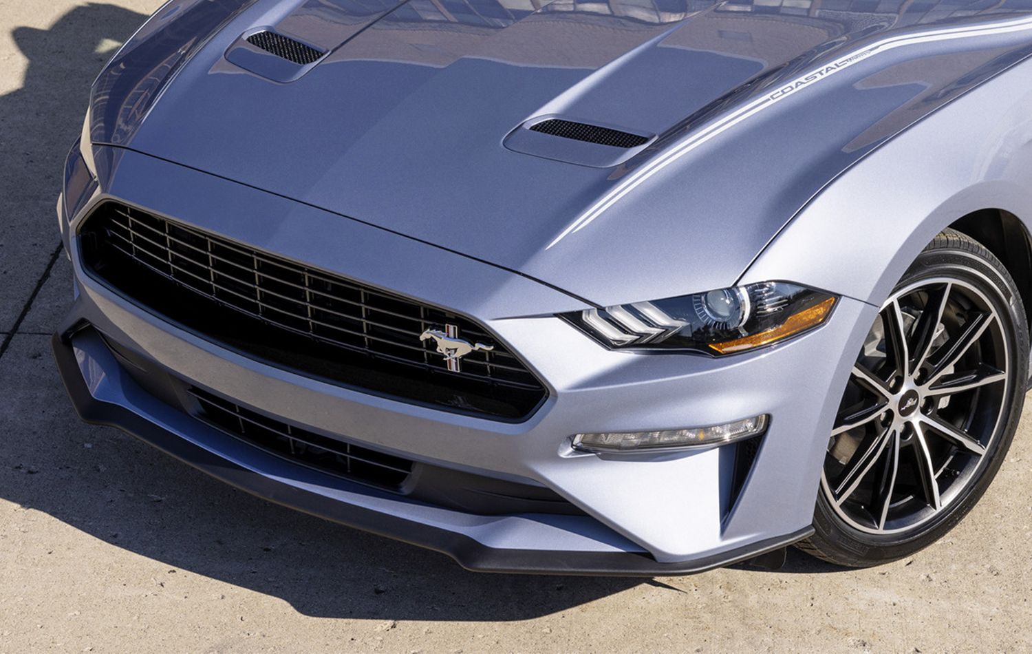 Ford Mustang - Imagen 2